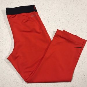 Nike Pro Cool Capris - Small